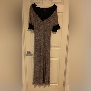Temptations Elegant Black and Brown Paisley Maxi Dress